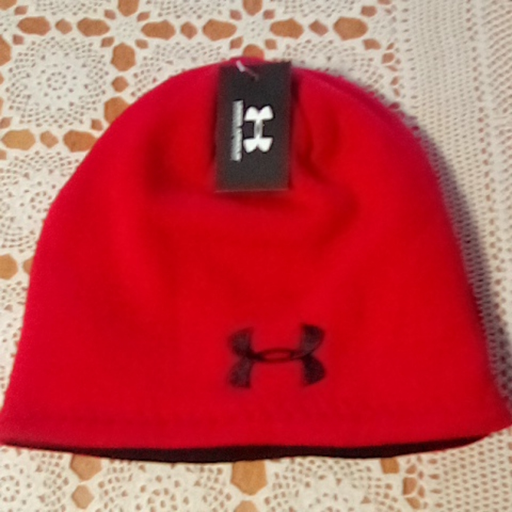 Under armour beanie